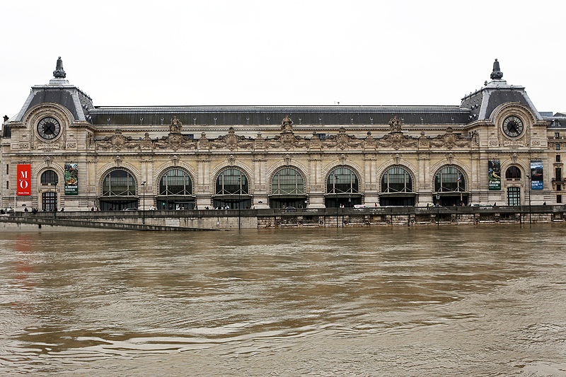 Paris et la crue de la seine en t