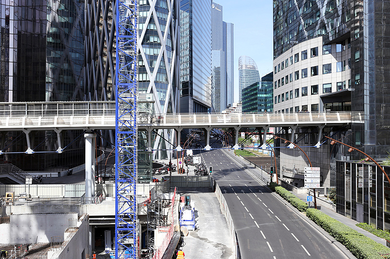 Paris Dfense on summer