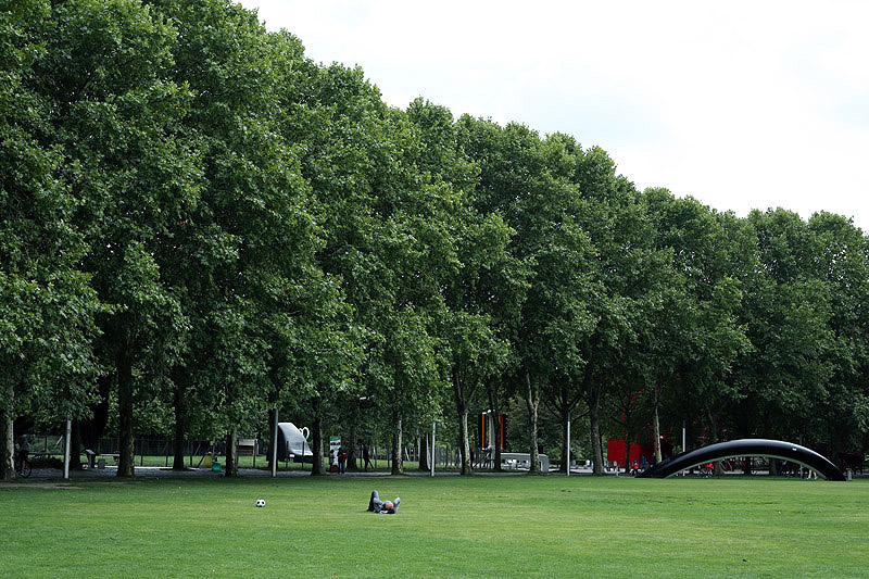 Jardin cach 12me Arrondissement - Paris