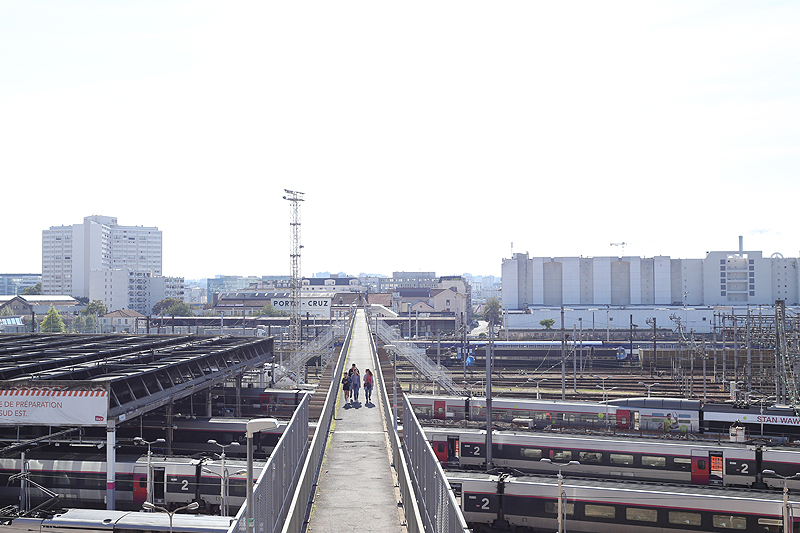 Paris - Pont sur une Gare