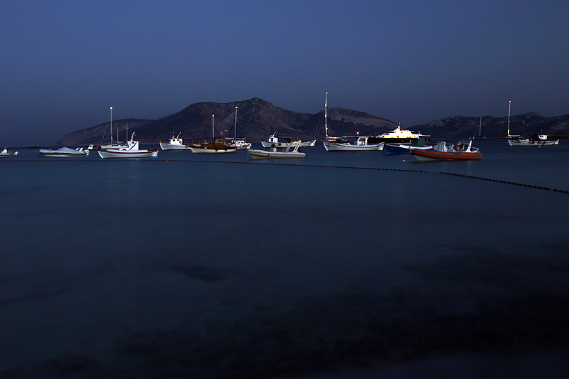 Small Cyclades, a night bay