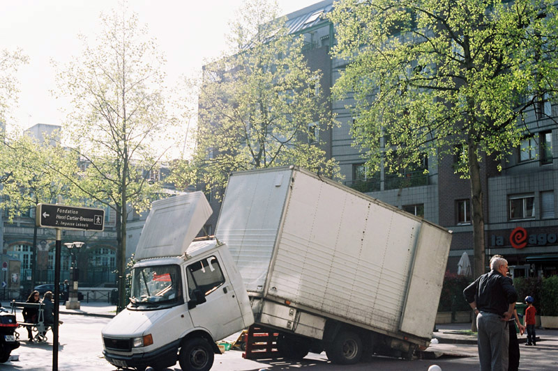 Paris - A broken camion