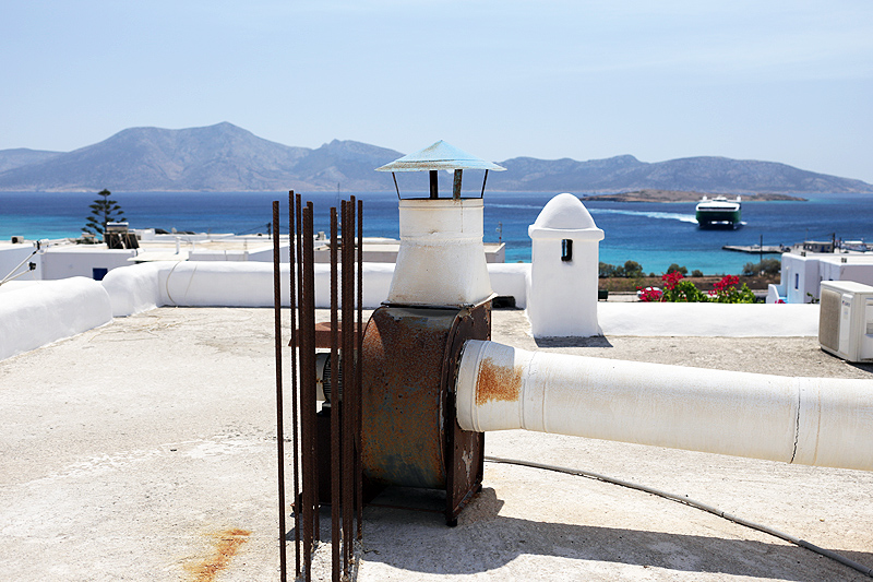 Small Cyclades, rooftop