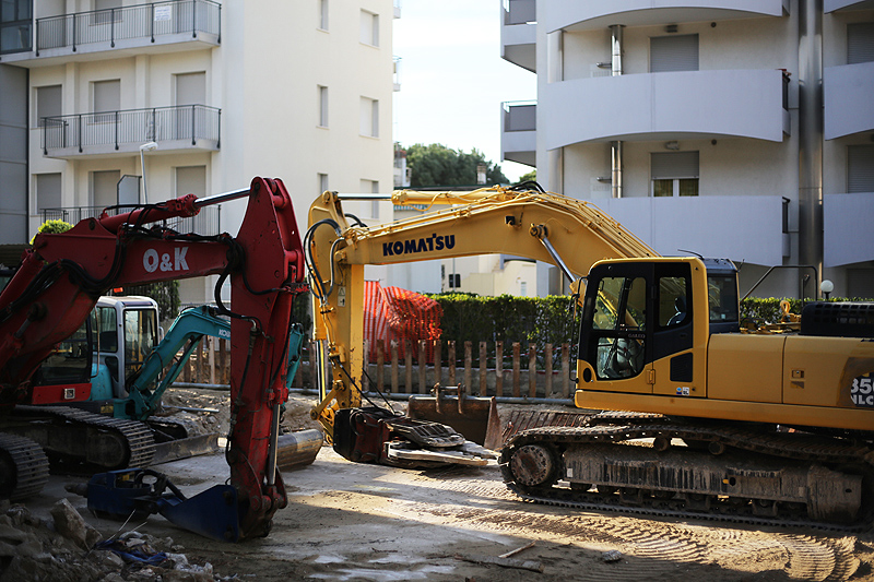 jesolo bulldozers on april