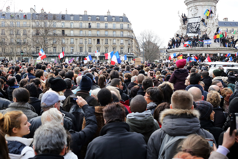 La plus grande manifestation de l’histoire sur la place de la République.