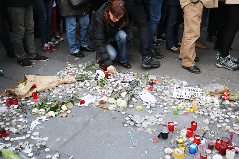 Photo Marche Paris 11 janvier les bougies