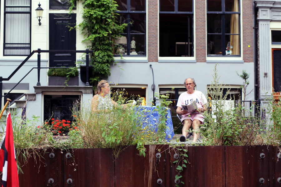 amsterdam a couple by the canal