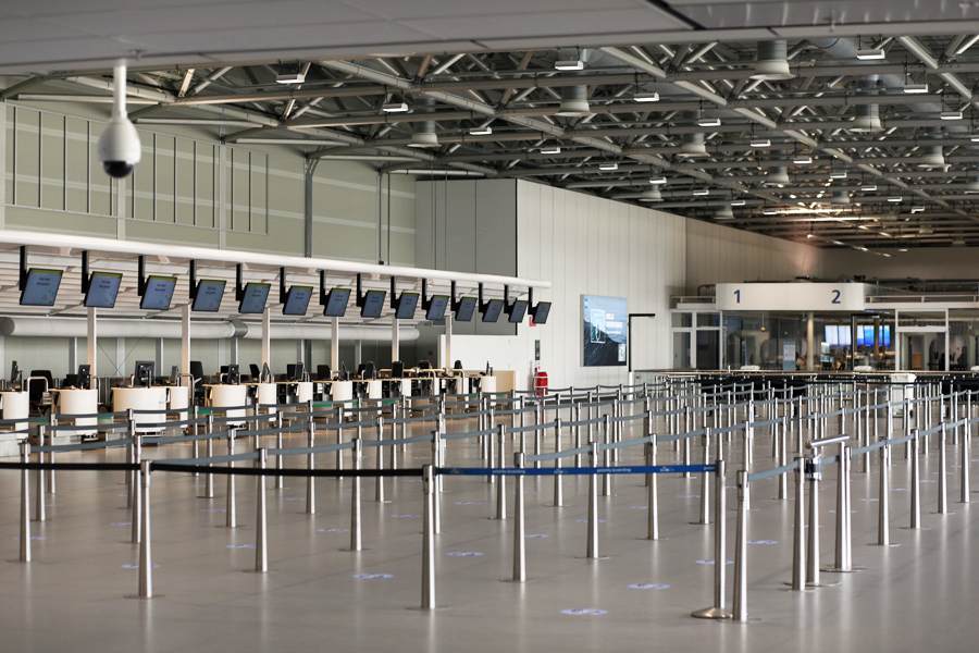 amsterdam airport empty area