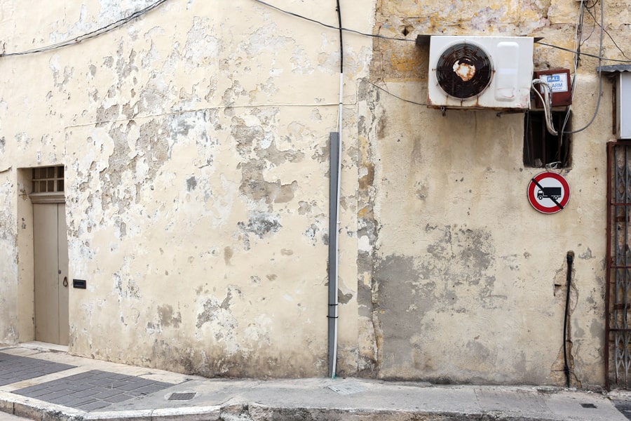 wall and streets in malta