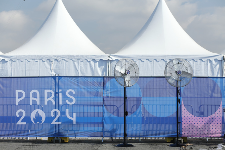 paris berges seine sans trafic confinement la seine deserte