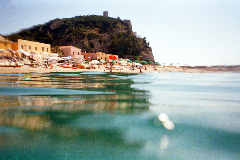 mare mediterraneo fotografia a pellicola varigotti