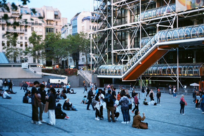 parigi il centre pompidou beaubourg di renzo piano